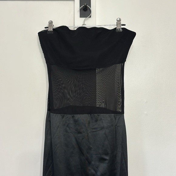 Commense Mesh Panel Black Satin A-line Strapless Tube Dress - Picture 2 of 4